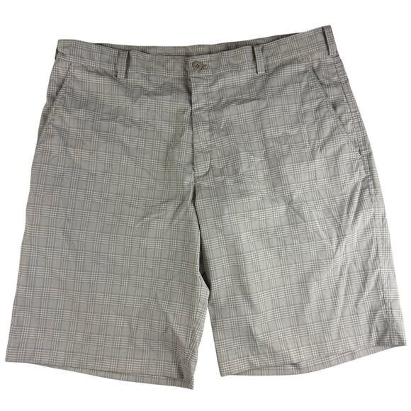 Nike Golf Men's Shorts - Size 38 - Great Condition - Picture 1 of 8